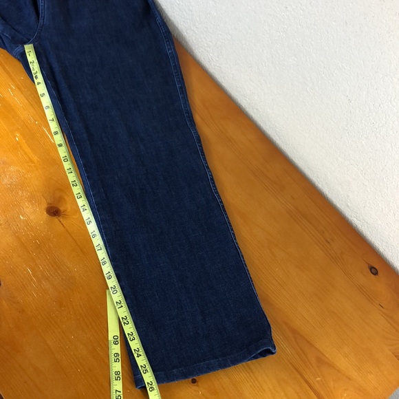 Soft Surroundings Cotton Elastic High Waist Pull On Denim Cropped - Picture 9 of 12